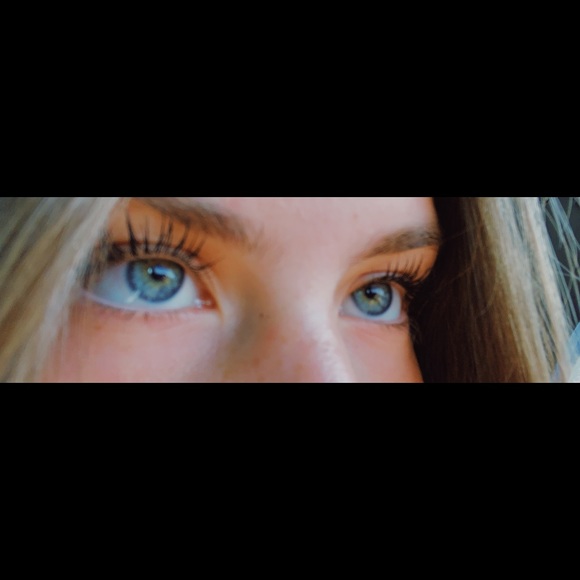 Meet your Posher, Devan - Picture 1 of 1